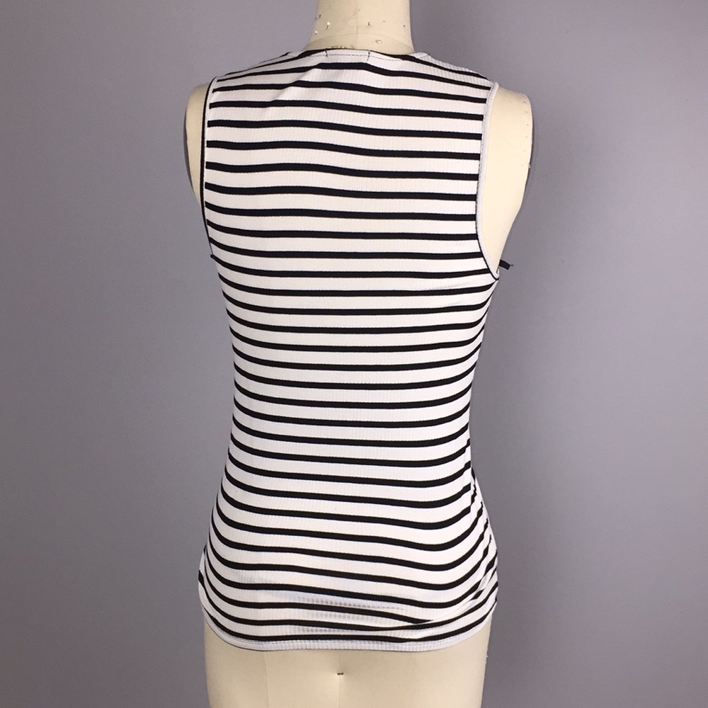 Striped lace up tank top - Picture 3 of 4